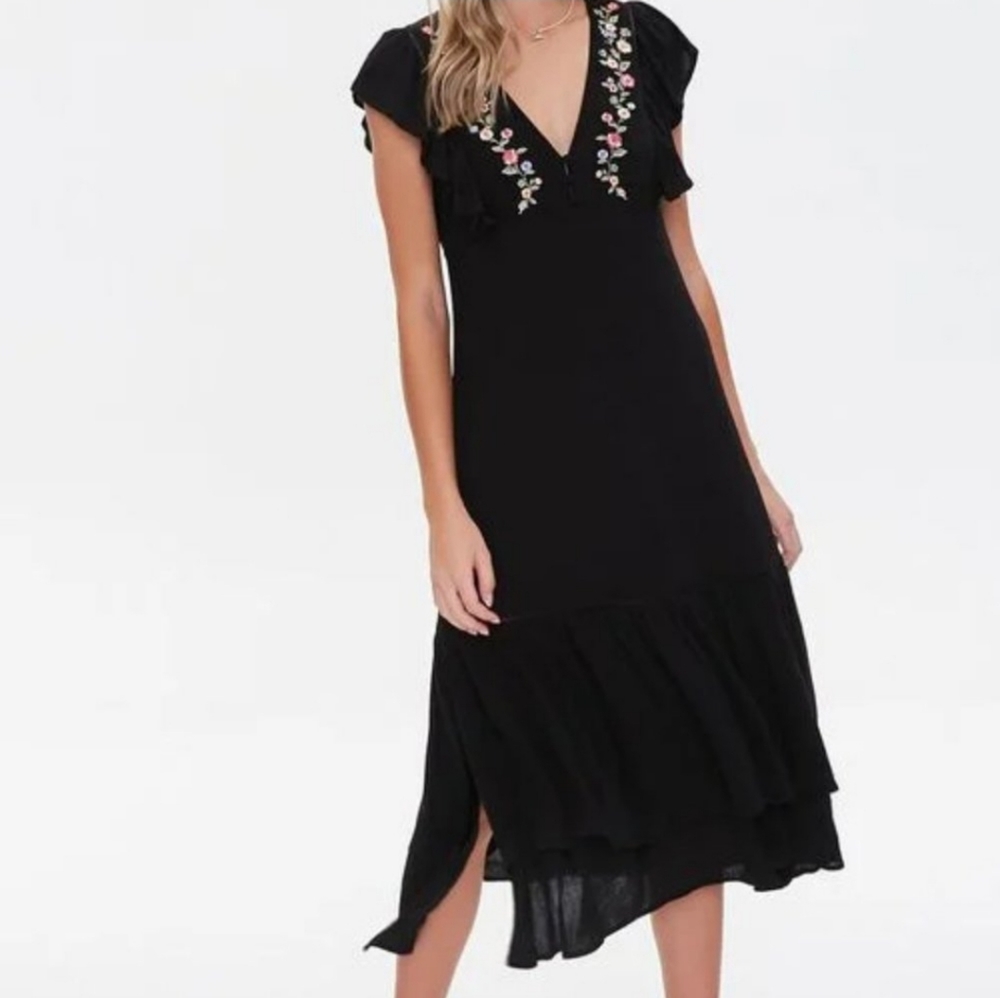 Boho Chic Black  Embroidered Front Deep v Flutter Sleeve Dress NWT